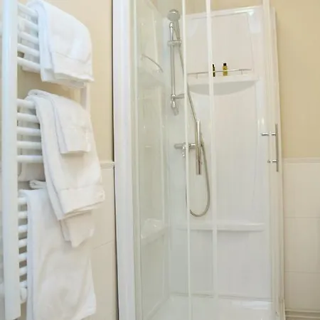 Chateau De La Houillere Bed & Breakfast 3*